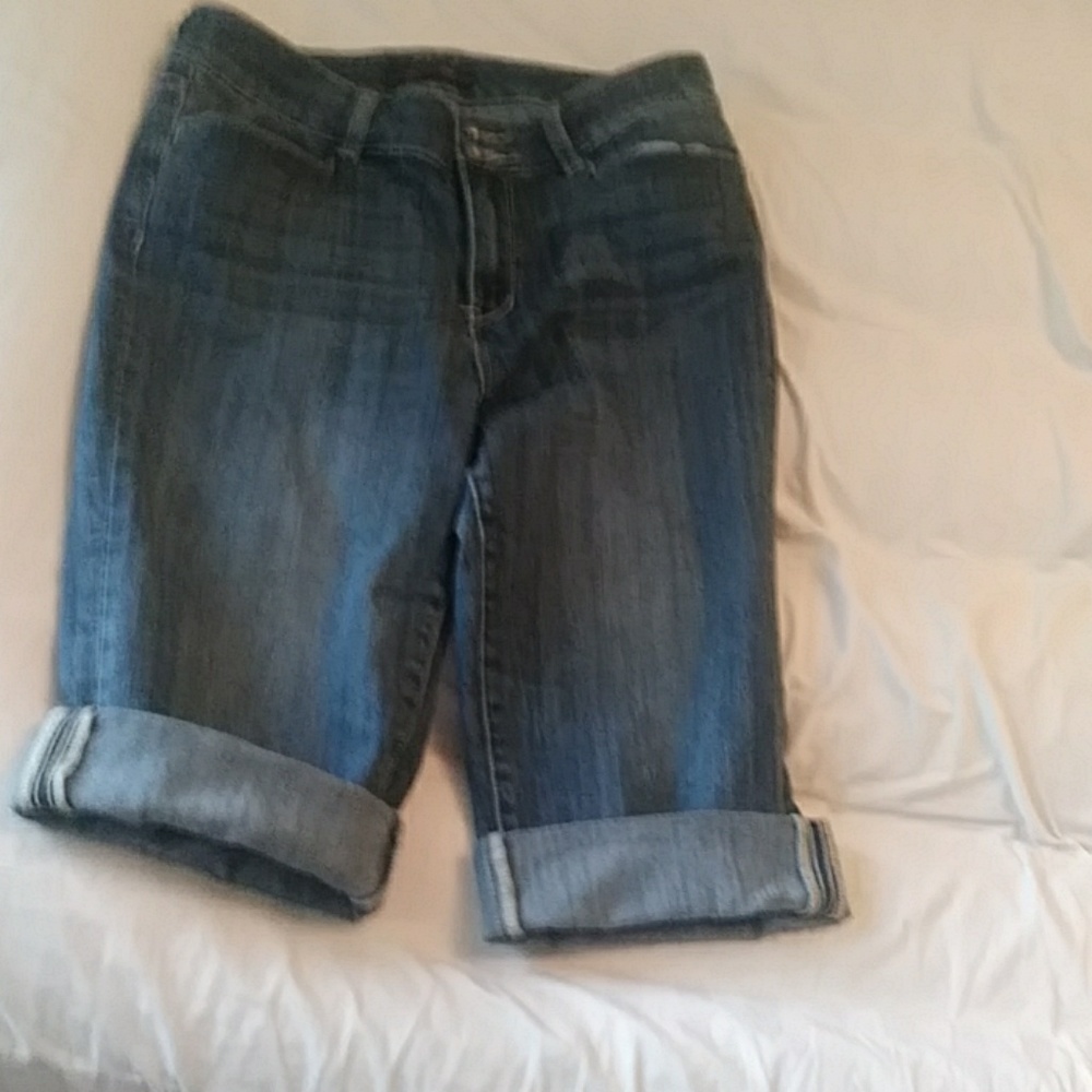 Cropped Seven Jeans